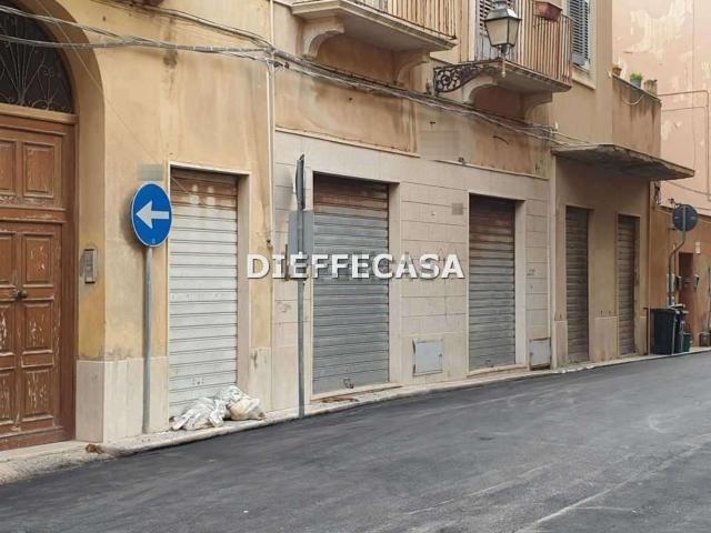 Locale Commerciale in vendita a Marsala, Sicilia