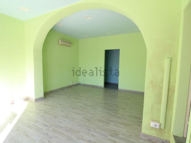Locale Commerciale in vendita a Unione dei Comuni Circondario dell'Empolese Valdelsa, Montespertoli