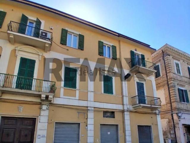 Locale Commerciale in vendita a Vallone, Francavilla Al Mare