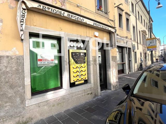 Locale Commerciale in vendita a Borgo Aquileia, Reana Del Roiale