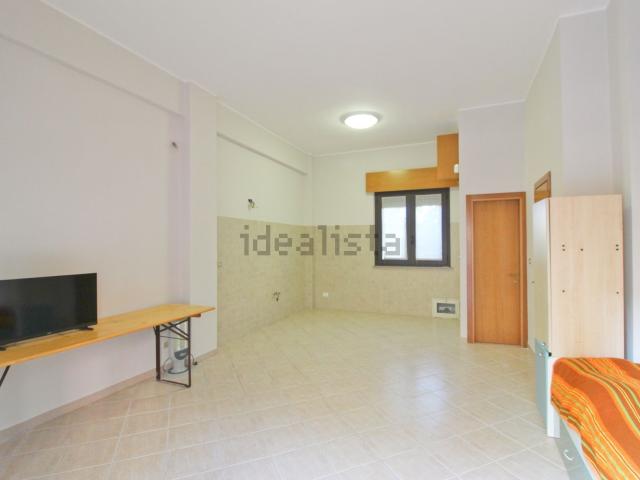 Locale Commerciale in vendita a Case FIAT, Campomarino