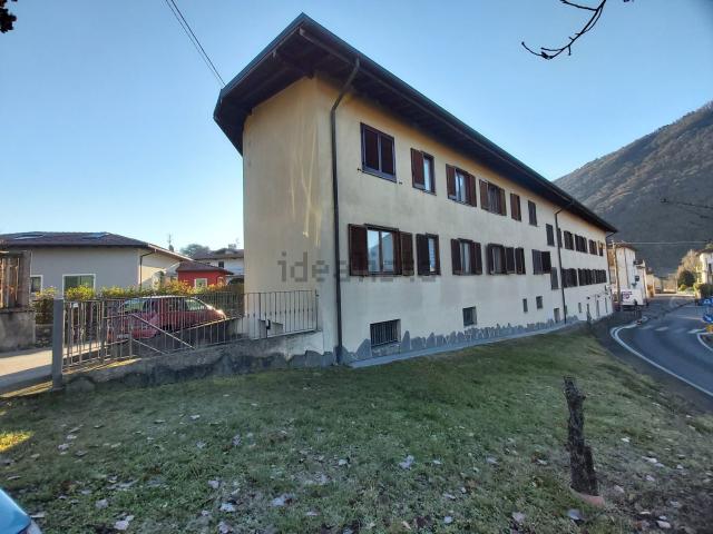 Locale Commerciale in vendita a Trobaso, Piemonte