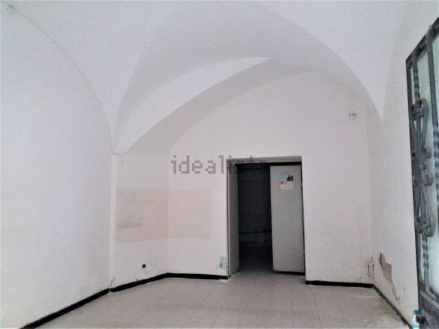 Locale Commerciale in vendita a Marche, Ascoli Piceno