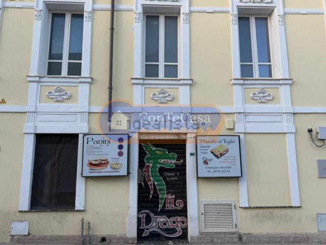 Locale Commerciale in vendita a Porto Torres, Sardigna/Sardegna