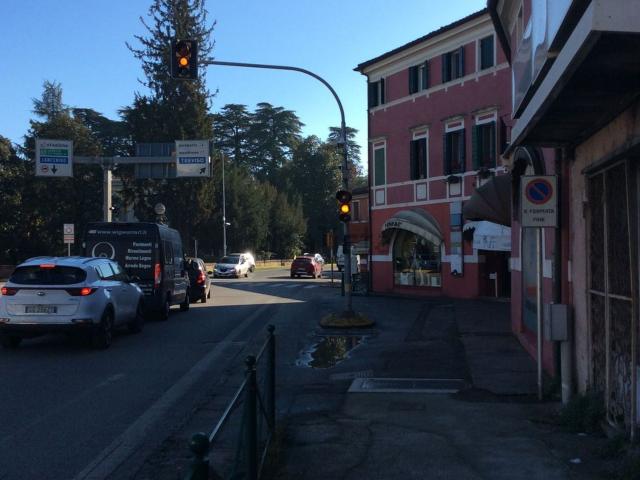 Locale Commerciale in vendita a Villorba, Carità