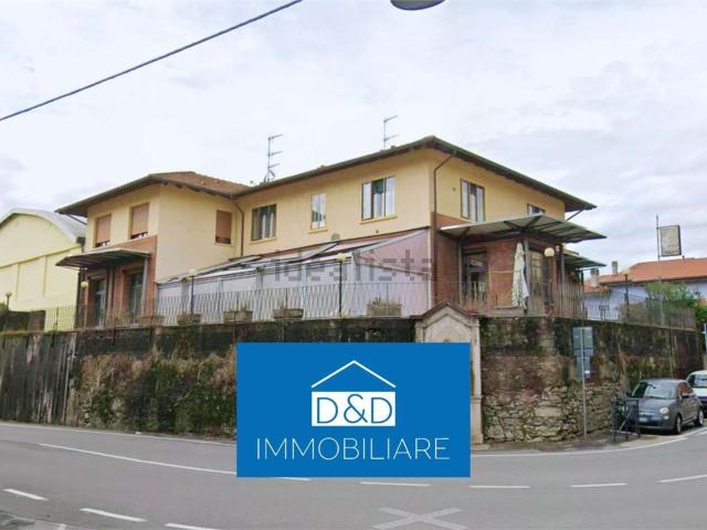 Locale Commerciale in vendita a Piemonte, Novara
