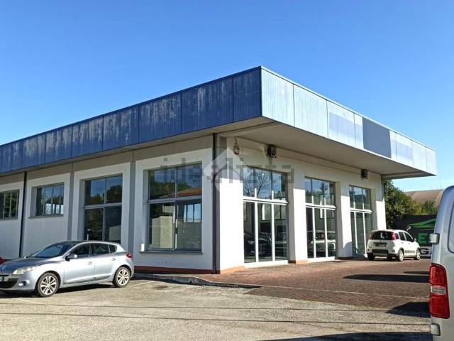 Capannone in vendita a Gambettola, Reggio Emilia