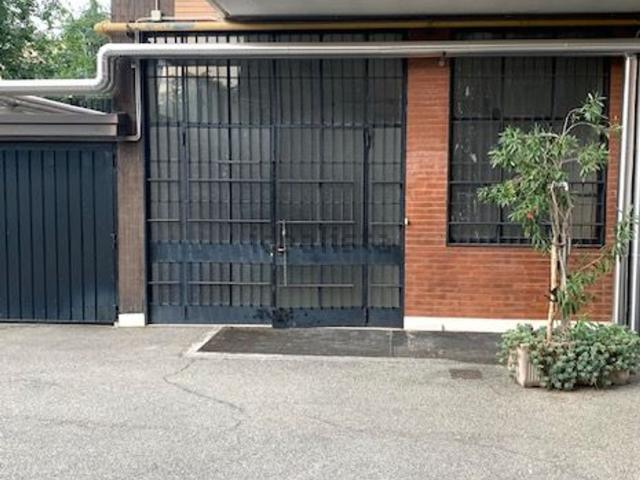 Locale Commerciale in vendita a Casignolo, Monza