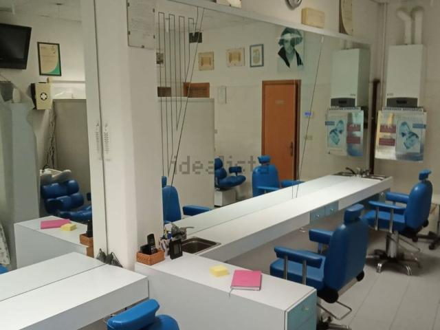 Locale Commerciale in vendita a Unione dei comuni della Bassa Romagna, Massa Lombarda