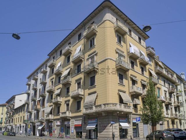 Locale Commerciale in vendita a Circoscrizione 6, Piemonte