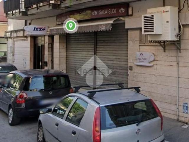 Locale Commerciale in vendita a San Silvestro, Cassino