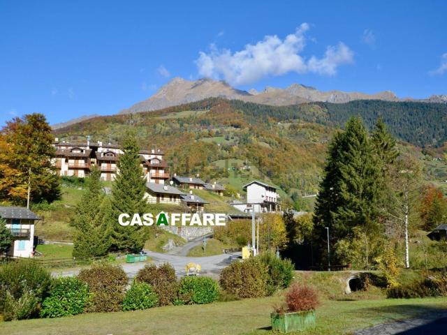 Locale Commerciale in vendita a Comunità Montana della Valle Brembana, Valtorta