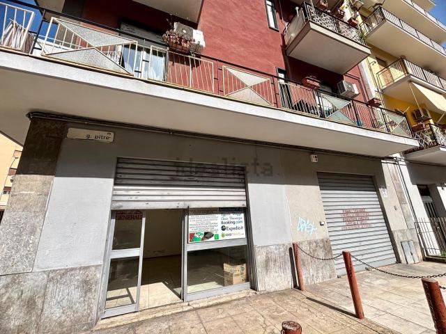 Locale Commerciale in vendita a IV Circoscrizione, Palermo