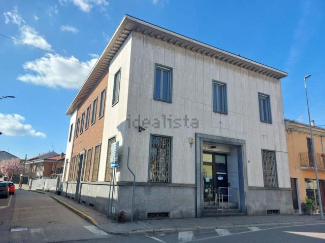 Locale Commerciale in vendita a Cilavegna, Lombardia