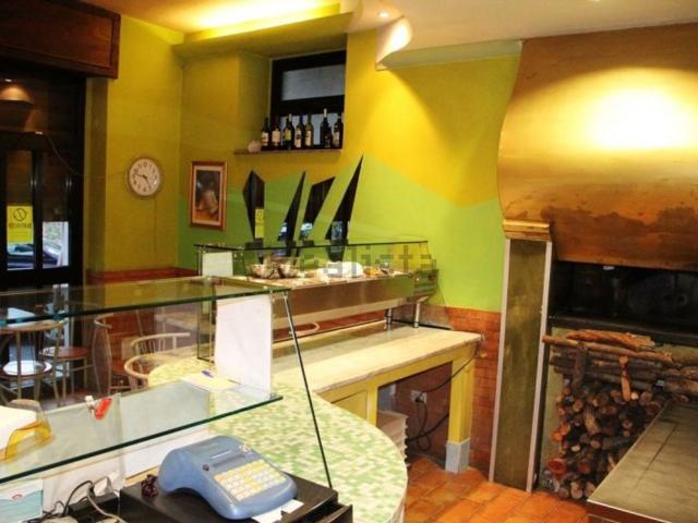 Locale Commerciale in vendita a Orvieto, Umbria