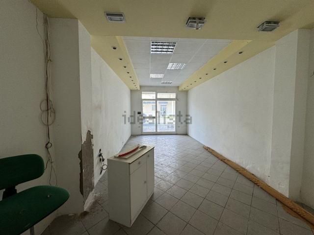 Locale Commerciale in vendita a Unione dei comuni della Bassa Romagna, Alfonsine