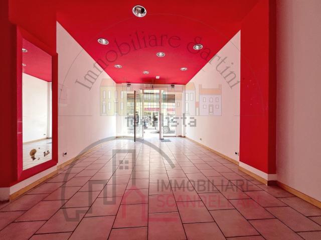Locale Commerciale in vendita a Rimini, Reggio Emilia
