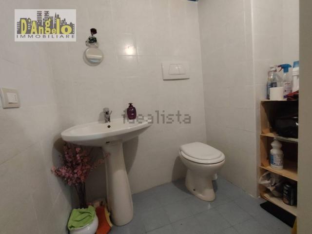 Locale Commerciale in vendita a Marche, Ascoli Piceno