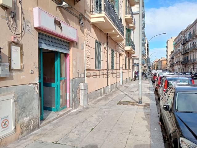 Locale Commerciale in vendita a IV Circoscrizione, Palermo