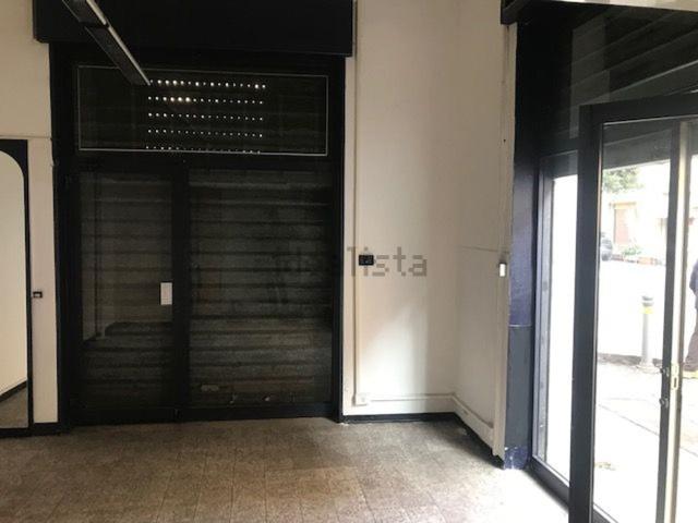 Locale Commerciale in vendita a Crocetta-San Lazzaro-Modena Est, Modena