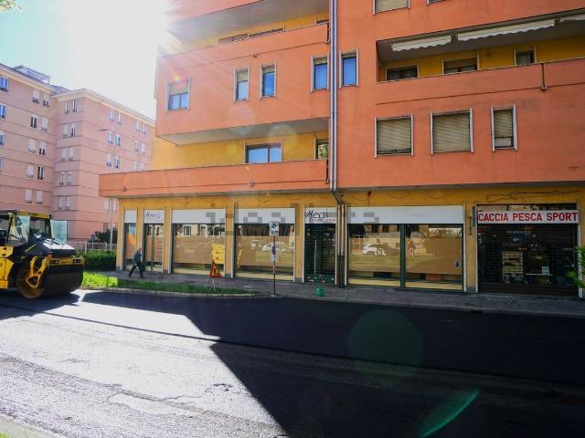 Locale Commerciale in vendita a Vernato, Piemonte