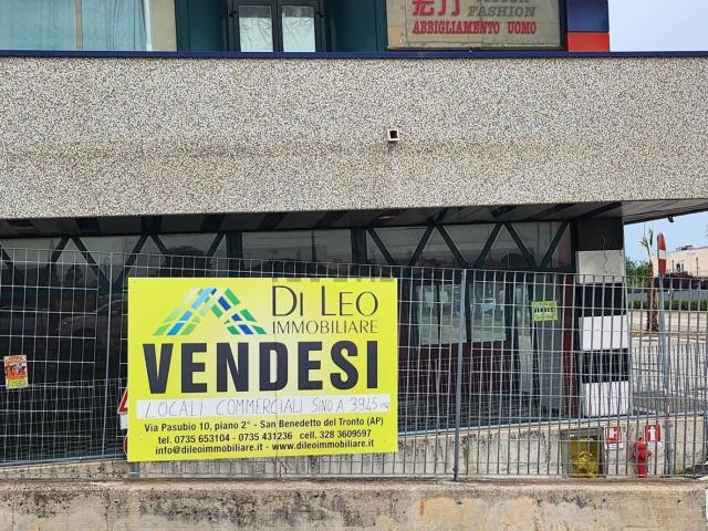 Locale Commerciale in vendita a Aurora, Marche