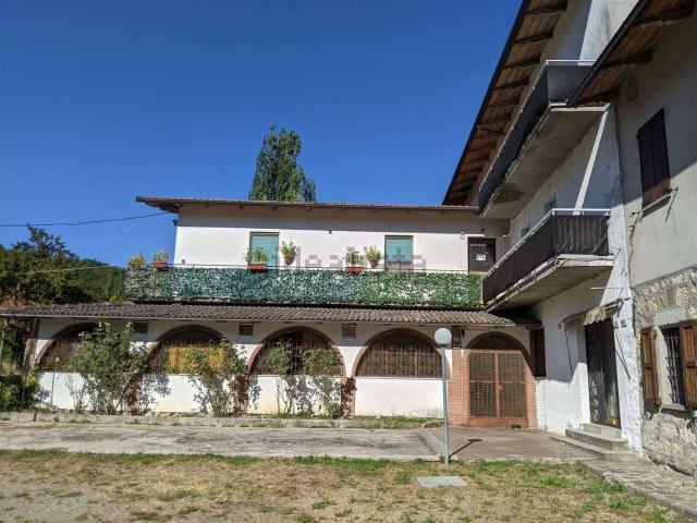 Locale Commerciale in vendita a Unione dei comuni del Frignano, Pavullo Nel Frignano