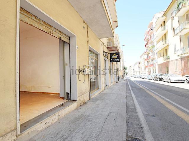 Locale Commerciale in vendita a Rizzeddu, Cala Di Volpe