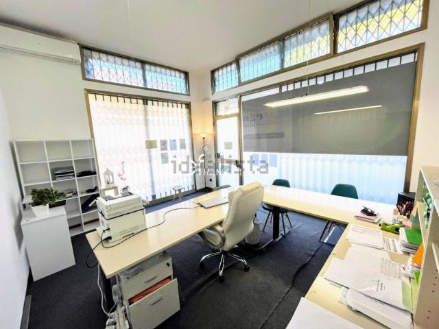 Locale Commerciale in vendita a Santa Rosa, Conegliano