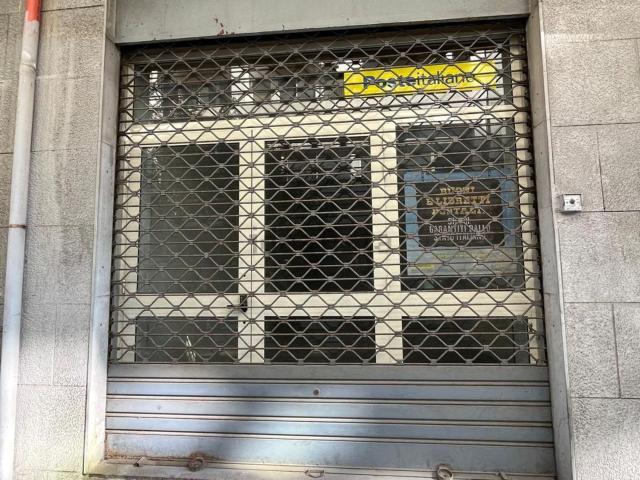 Locale Commerciale in vendita a IV Circoscrizione, Messina