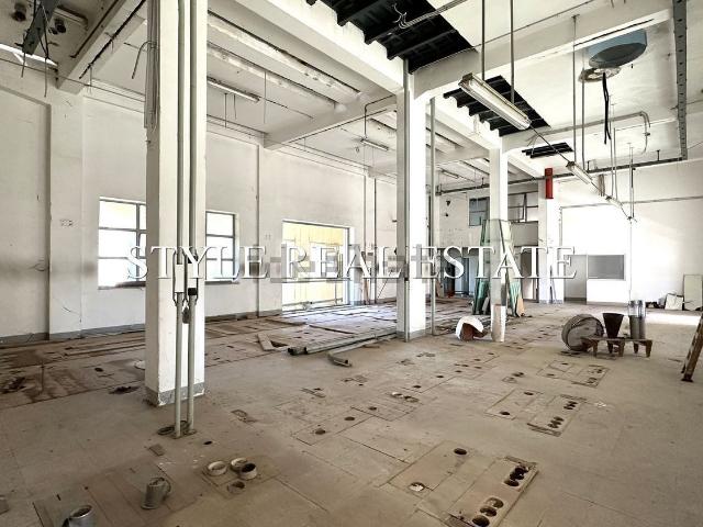 Locale Commerciale in vendita a Palazzolo Acreide, Sicilia