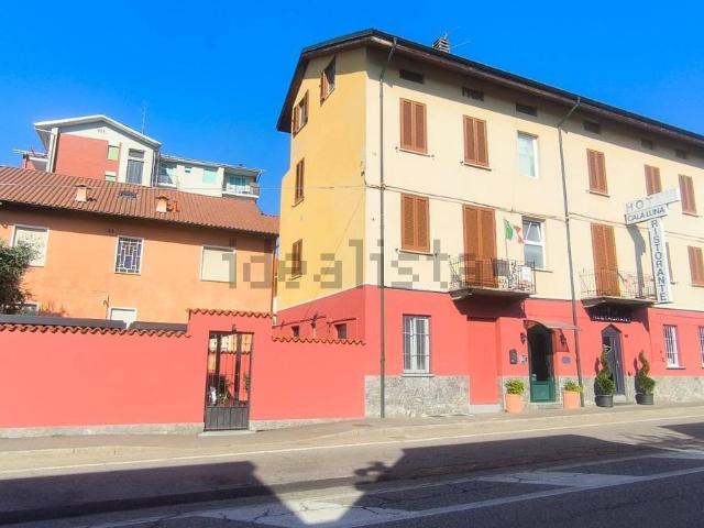 Locale Commerciale in vendita a Piemonte, Biella