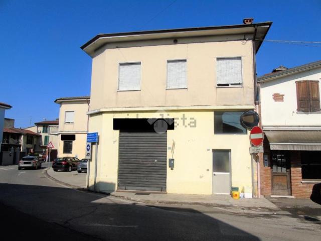 Locale Commerciale in vendita a Azzano Mella, Brescia