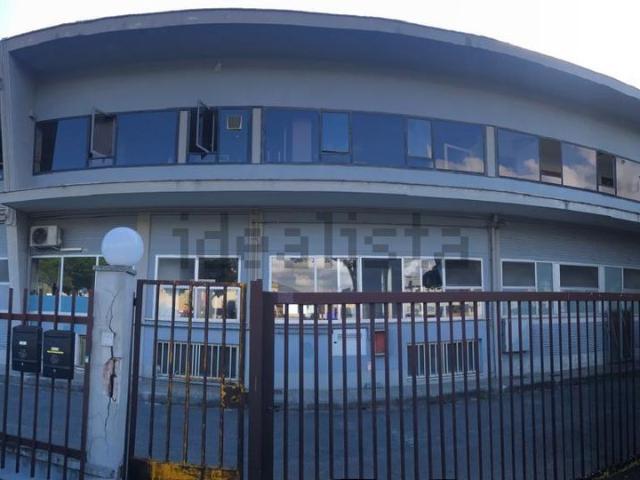 Locale Commerciale in vendita a Borgo Cipollata, Terracina
