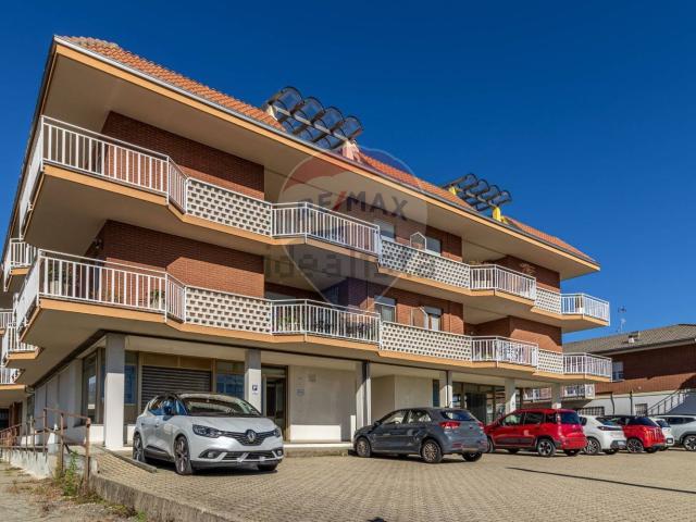 Locale Commerciale in vendita a Piemonte, Biella