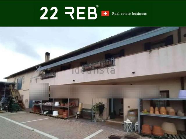 Locale Commerciale in vendita a Sovernigo, Paese