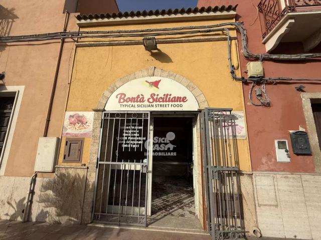 Locale Commerciale in vendita a Marsala, Sicilia