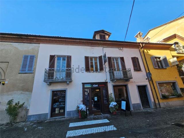 Locale Commerciale in vendita a Piemonte, Cuneo