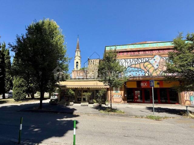 Locale Commerciale in vendita a Sant'Osvaldo, Padova