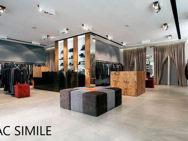 Locale Commerciale in vendita a Santa Maria, Campi Bisenzio