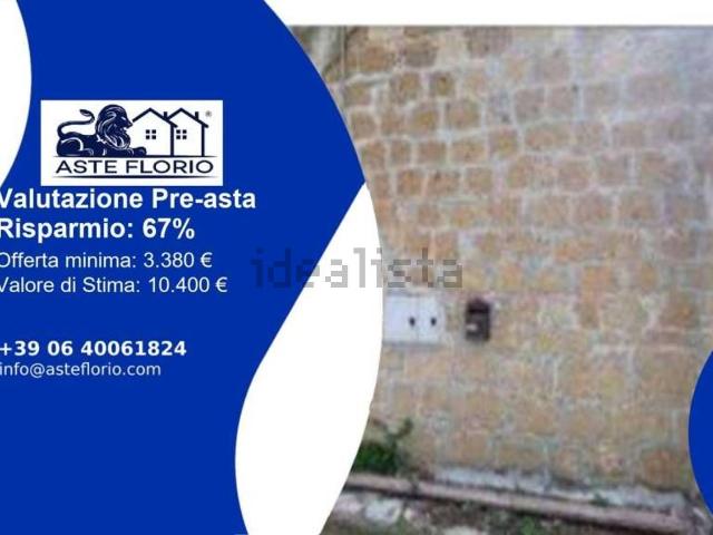 Locale Commerciale in vendita a Unione di Comuni Montani Colline del Fiora, Sorano