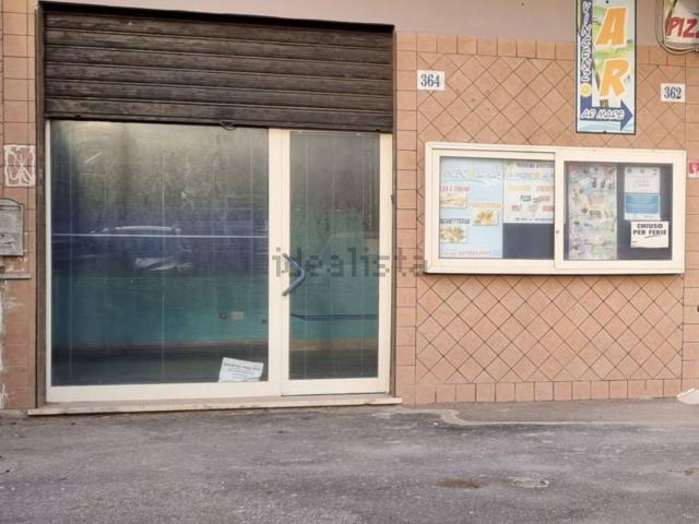 Locale Commerciale in vendita a Centro Regina, Roma Capitale