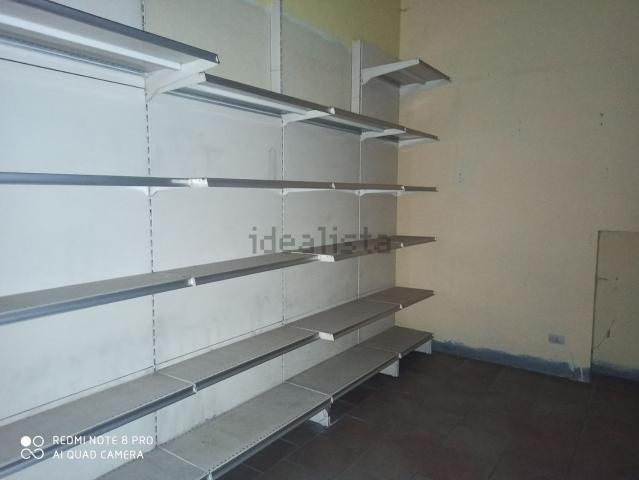 Locale Commerciale in vendita a Piemonte, Alessandria