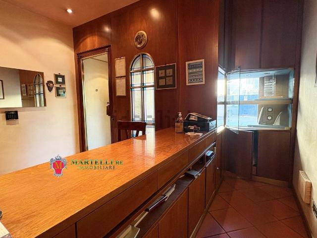 Locale Commerciale in vendita a Bellariva, Firenze