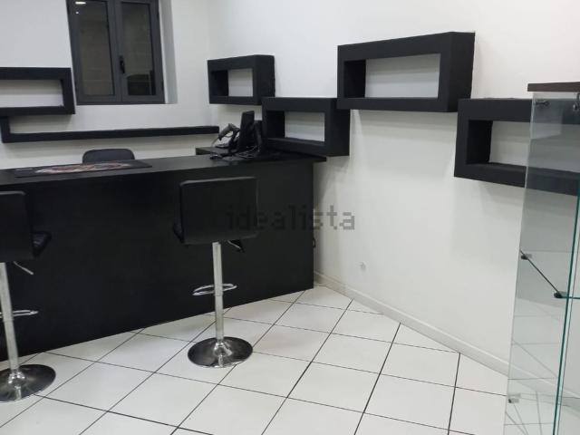 Locale Commerciale in vendita a Piedimonte, Nocera Inferiore