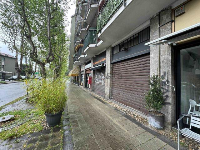 Locale Commerciale in vendita a Zona Omogenea Milano Nord, Cinisello Balsamo