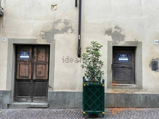 Locale Commerciale in vendita a Piemonte, Cuneo