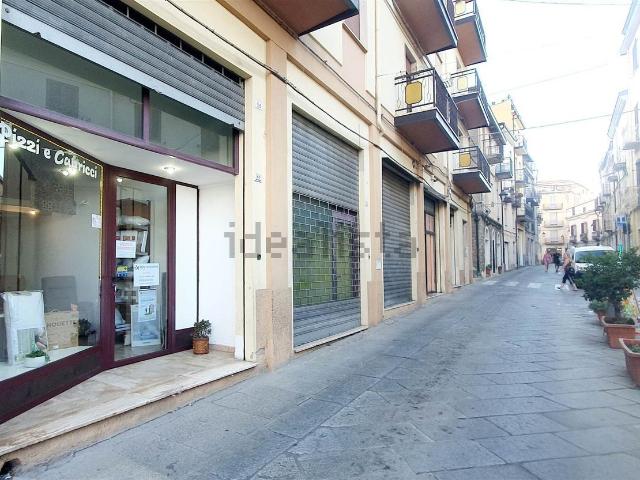 Locale Commerciale in vendita a Lanusei, Sardigna/Sardegna