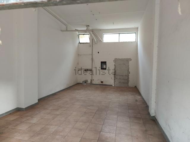 Locale Commerciale in vendita a Frezzotti, Latina