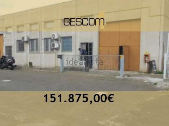 Locale Commerciale in vendita a Unione dei comuni Savena-Idice, Ozzano Dell'emilia